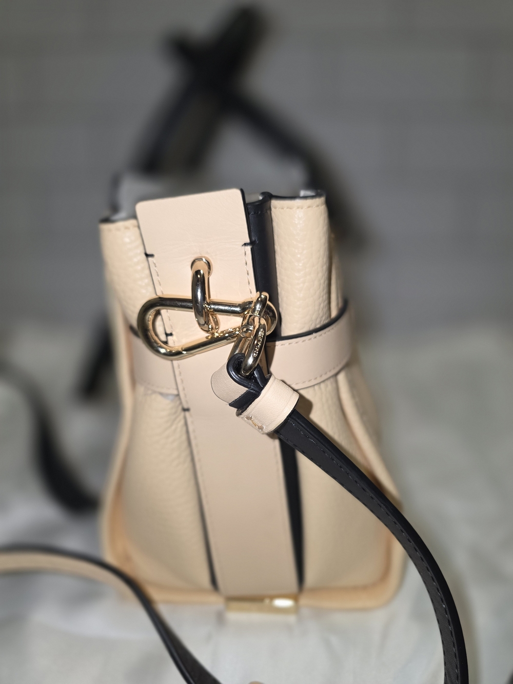 Coach Pebbled Leather Swagger 27 in Peach Salmon and Black (Style 34417) - Picture 11 of 16